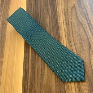 3/$15 - Tommy Hilfiger Silk Tie